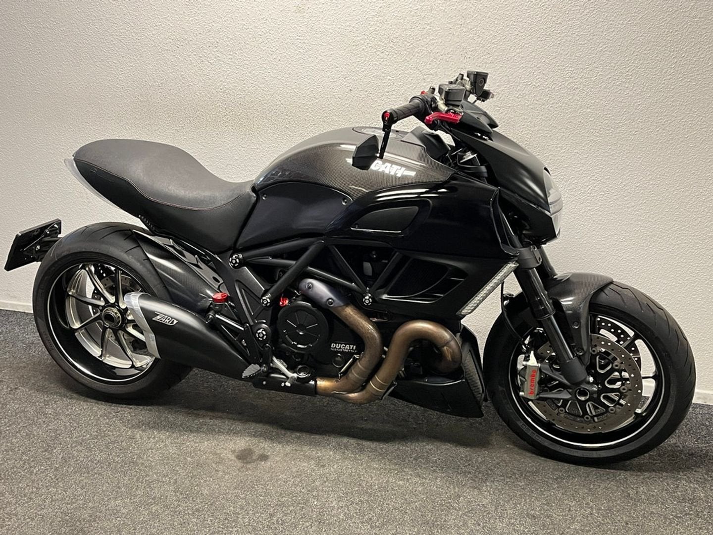 ⭐️⭐️Ducati DIAVEL CARBON (bj 2011)⭐️⭐️, 2 cilinders, Motorrijbewijs A, Bedrijf, Onbekend
