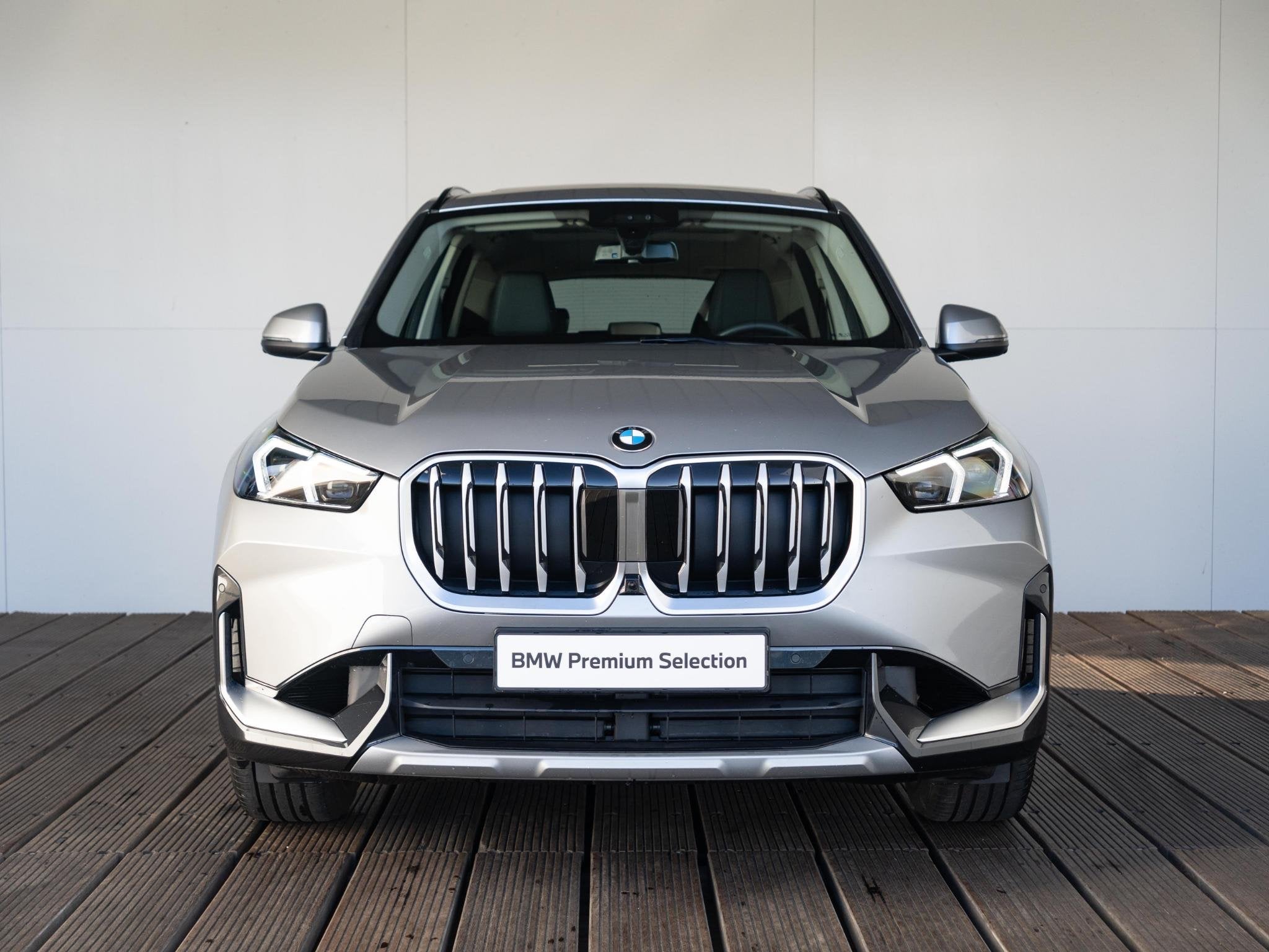 BMW X1 xDrive23i | Innovation Pack | Travel Pack | Comfort A, 1998 cc, Stof, Gebruikt, 4 cilinders