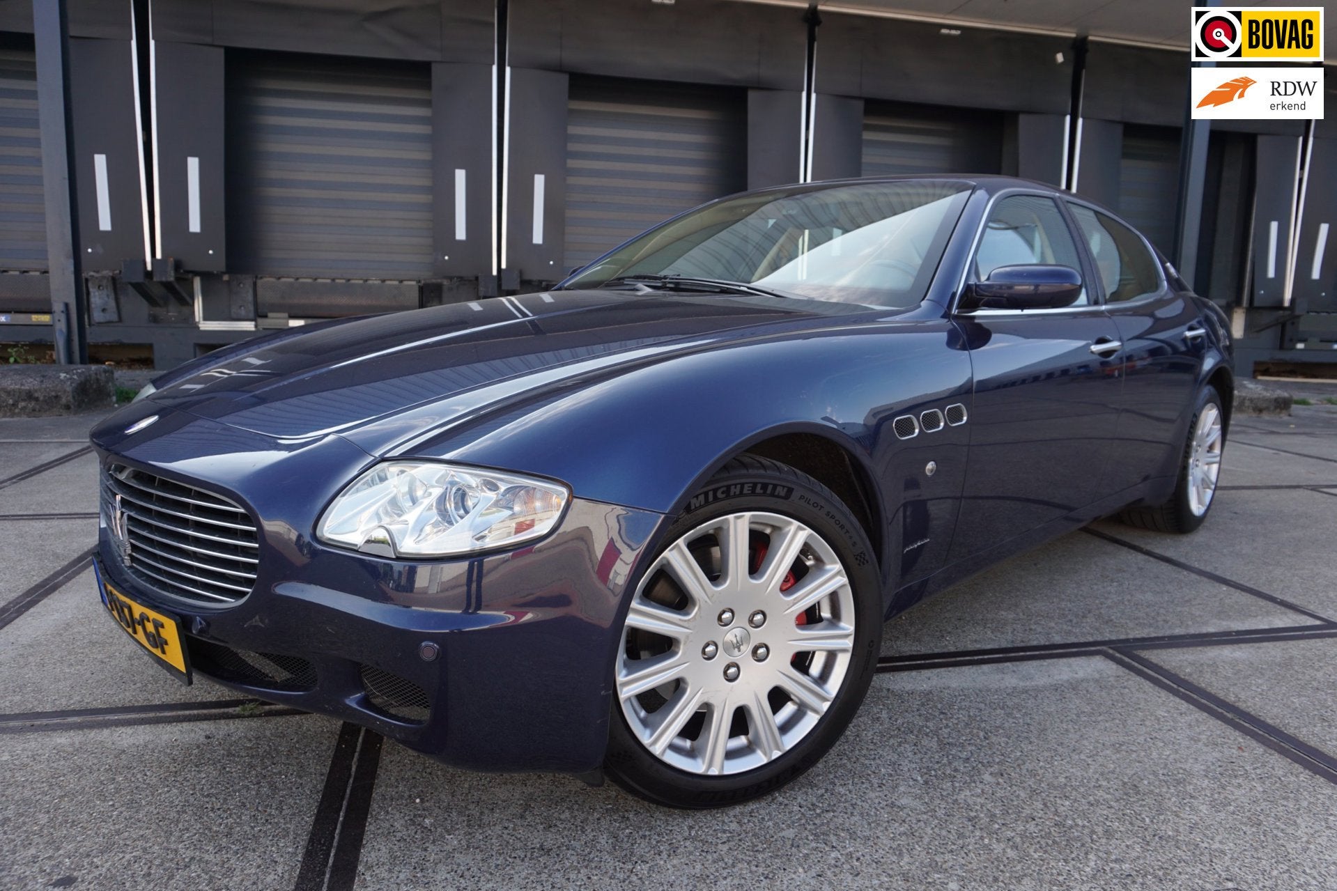 Maserati Quattroporte 4.2 Duo Select, Auto's, Automaat, Gebruikt, Blauw, Leder