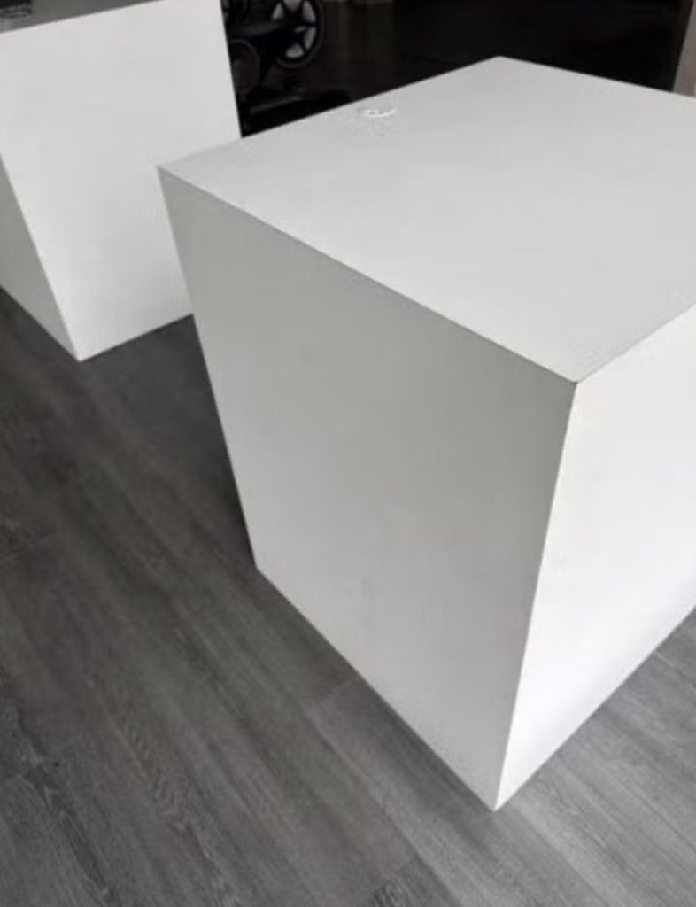 GRATIS statafel | sokkel | zuil | 80x80x100, Ophalen, Gebruikt