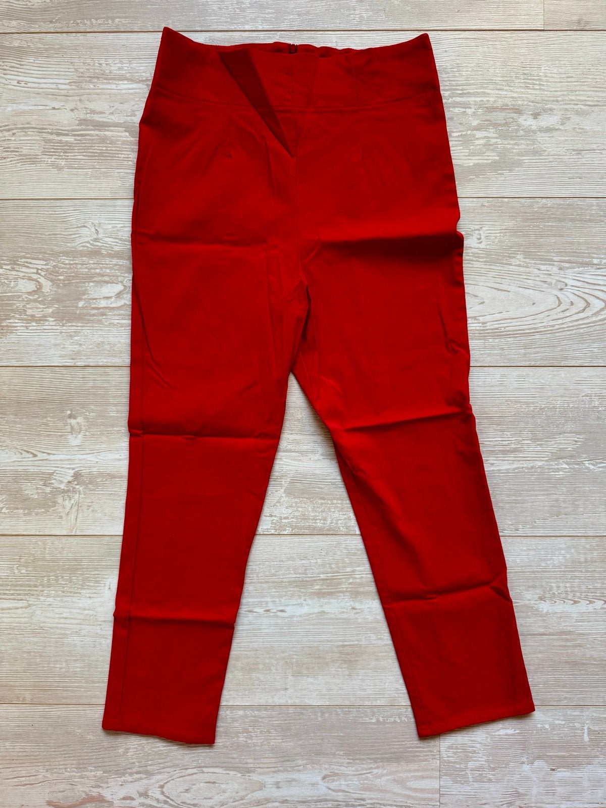 Hell Bunny Vixen Driekwart Broek Rood Maat M, Maat 38/40 (M), Verzenden, Zo goed als nieuw, Driekwart