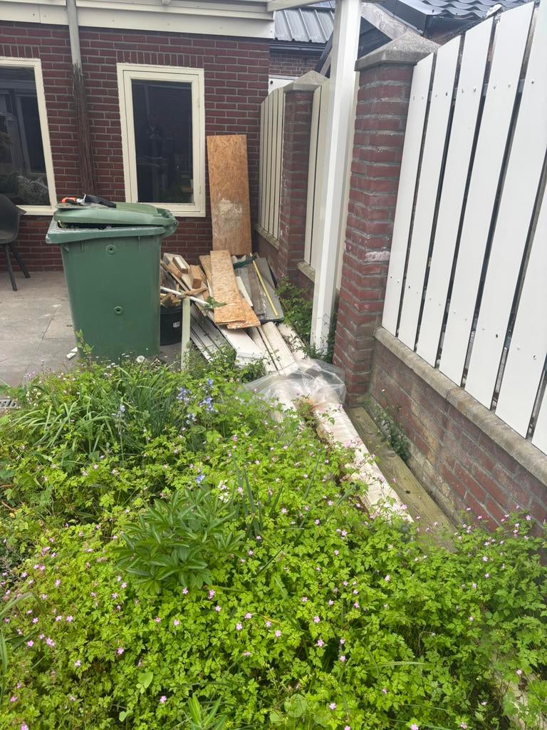 Houten balken, Ophalen, Zo goed als nieuw, 3 ramen of meer