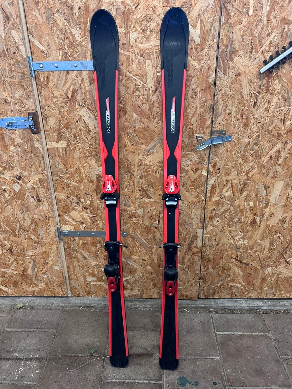Ski’s Wedze boost 300 165 lengte, Sport en Fitness, 160 tot 180 cm, Carve, Ski's, Ophalen