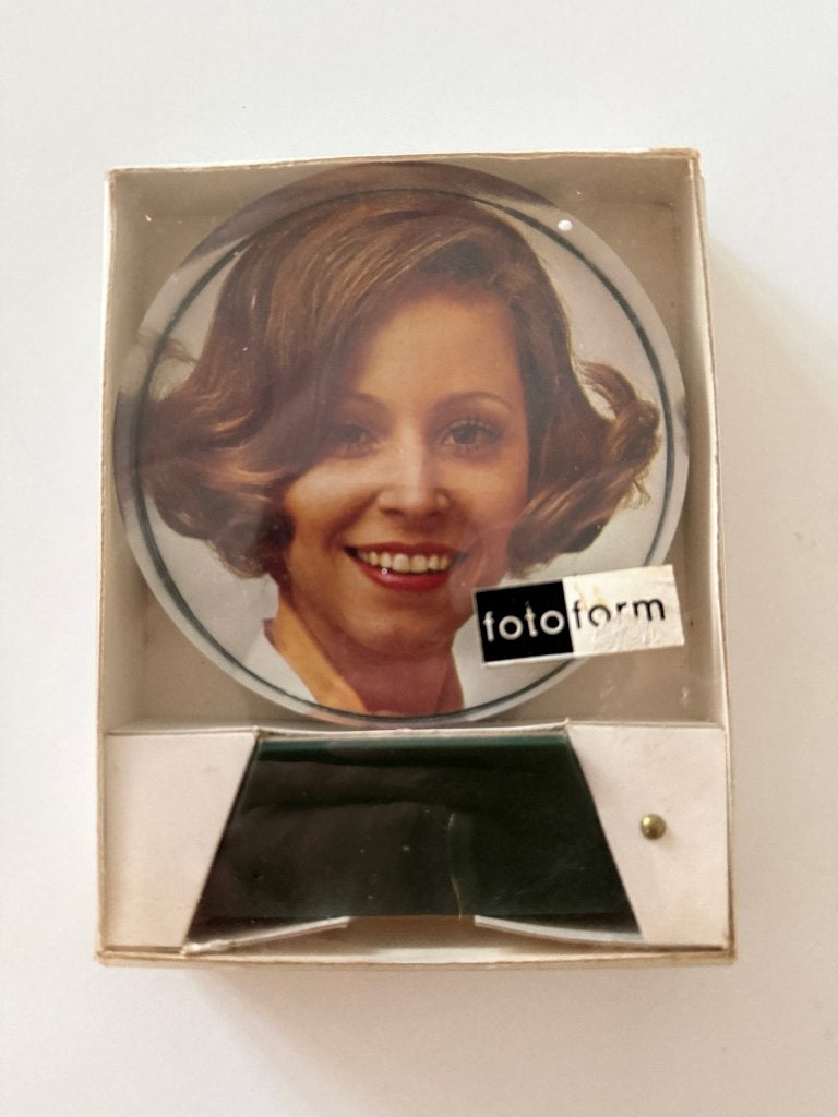 Vintage fotolijstje jaren 60/70 – rond, 9 cm – Fotoforum, Ophalen of Verzenden, Huis en Inrichting