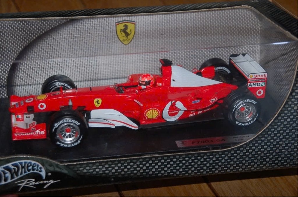 1:18 FERRARI F1 F2003GA M. Schumacher Hotwheels in box WRH, Hobby en Vrije tijd, Verzenden, Zo goed als nieuw, Auto, Hot Wheels