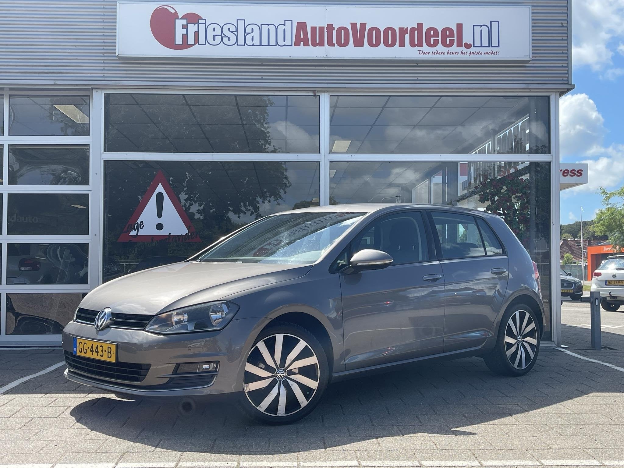 Volkswagen Golf 1.2 TSI Highline /Automaat/5 drs/Climate/Cru, Euro 5, Gebruikt, Zwart, 4 cilinders