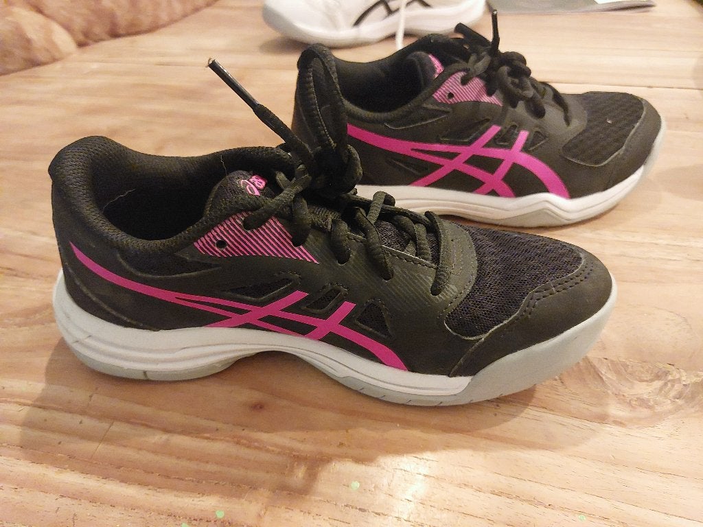 Gymschoen Asics maat35, Ophalen, Gebruikt, Jongen of Meisje, Sportschoenen