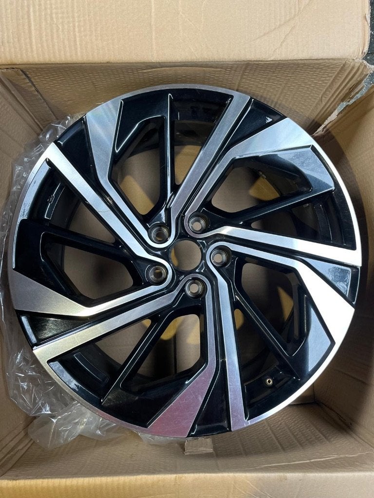 2 originele Nissan Qashqai - Velgen, Auto-onderdelen, Banden en Velgen, Ophalen, 18 inch, Velg(en), 235 mm