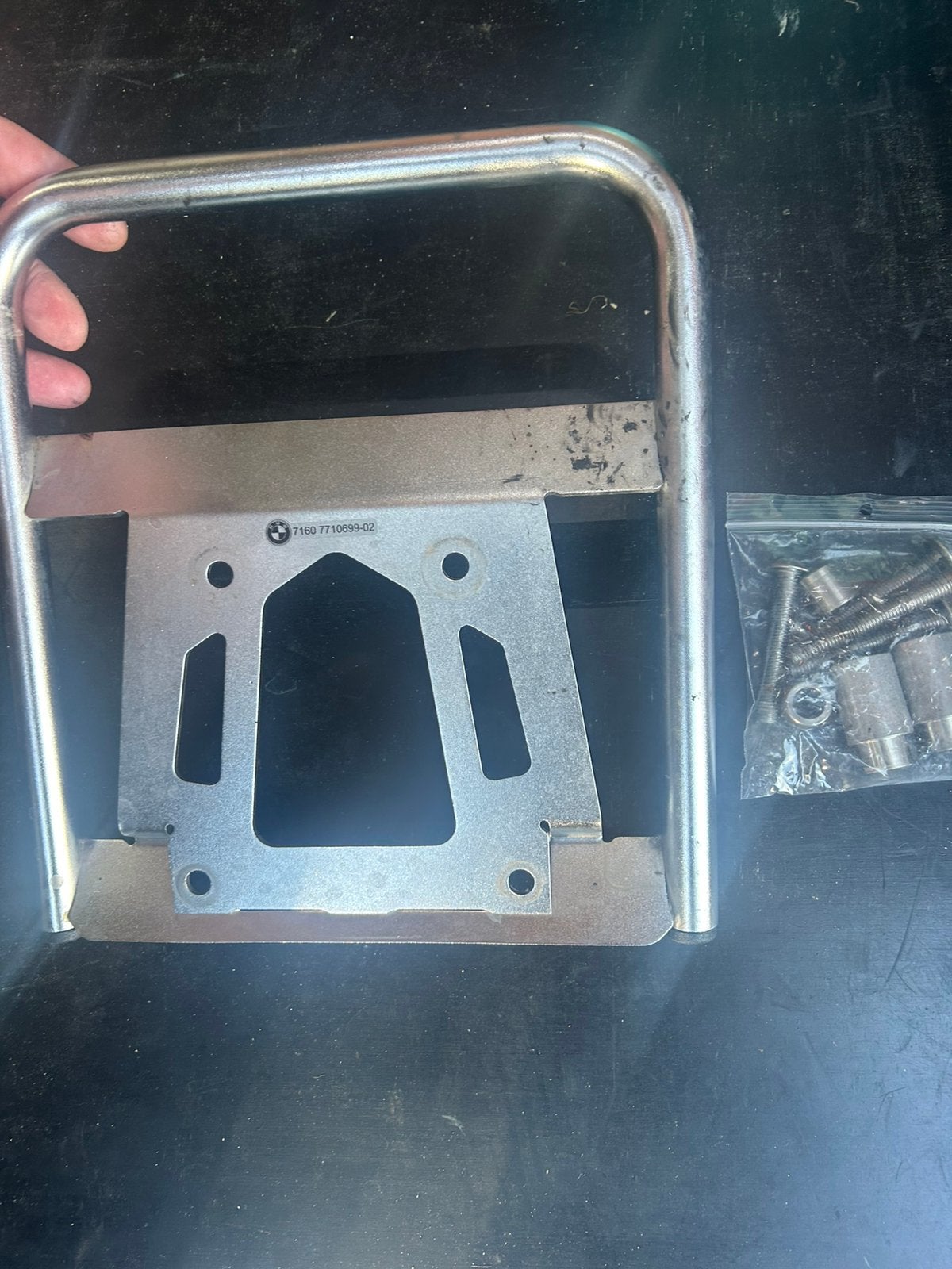 Bmw f800gs adapterplaat topkoffer, Ophalen