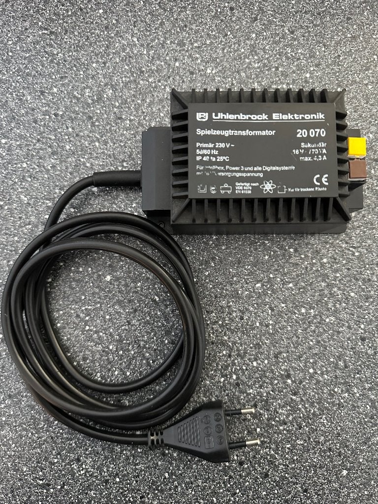 Uhlenbrock trafo type 20070, Overige merken, Ophalen of Verzenden, Zo goed als nieuw, Transformator of Voeding