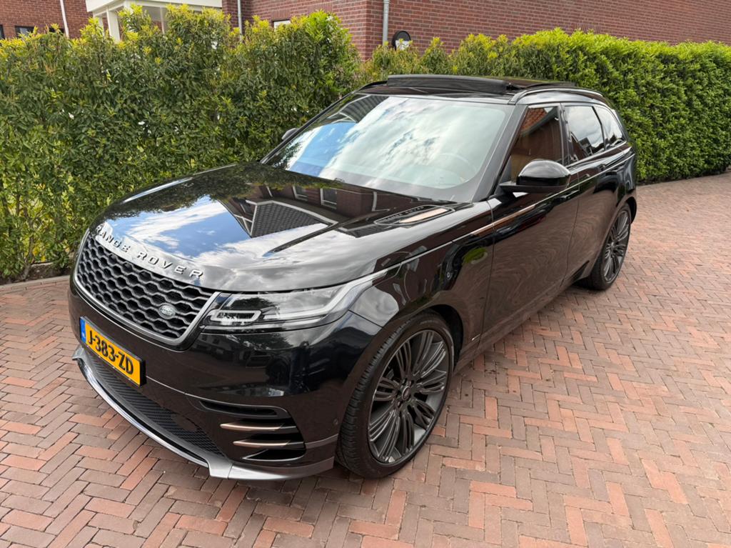 Land Rover Range Rover Velar 2.0 300pk AWD AUT 2019 Zwart R, Auto's, Land Rover, Automaat, 4 cilinders, Range Rover Velar, Vierwielaandrijving