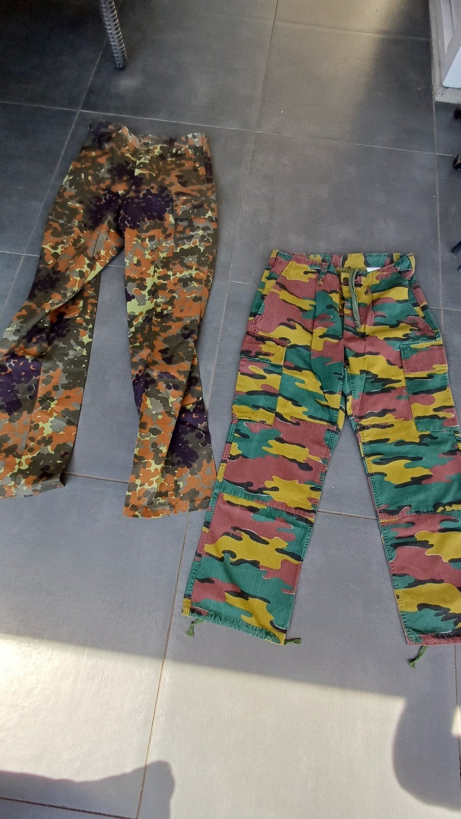 Originele Leger Camo Broeken:Jigsaw en  Flecktarn (Nieuw), Verzamelen, Militaria | Algemeen, Ophalen of Verzenden, Landmacht, Overige gebieden