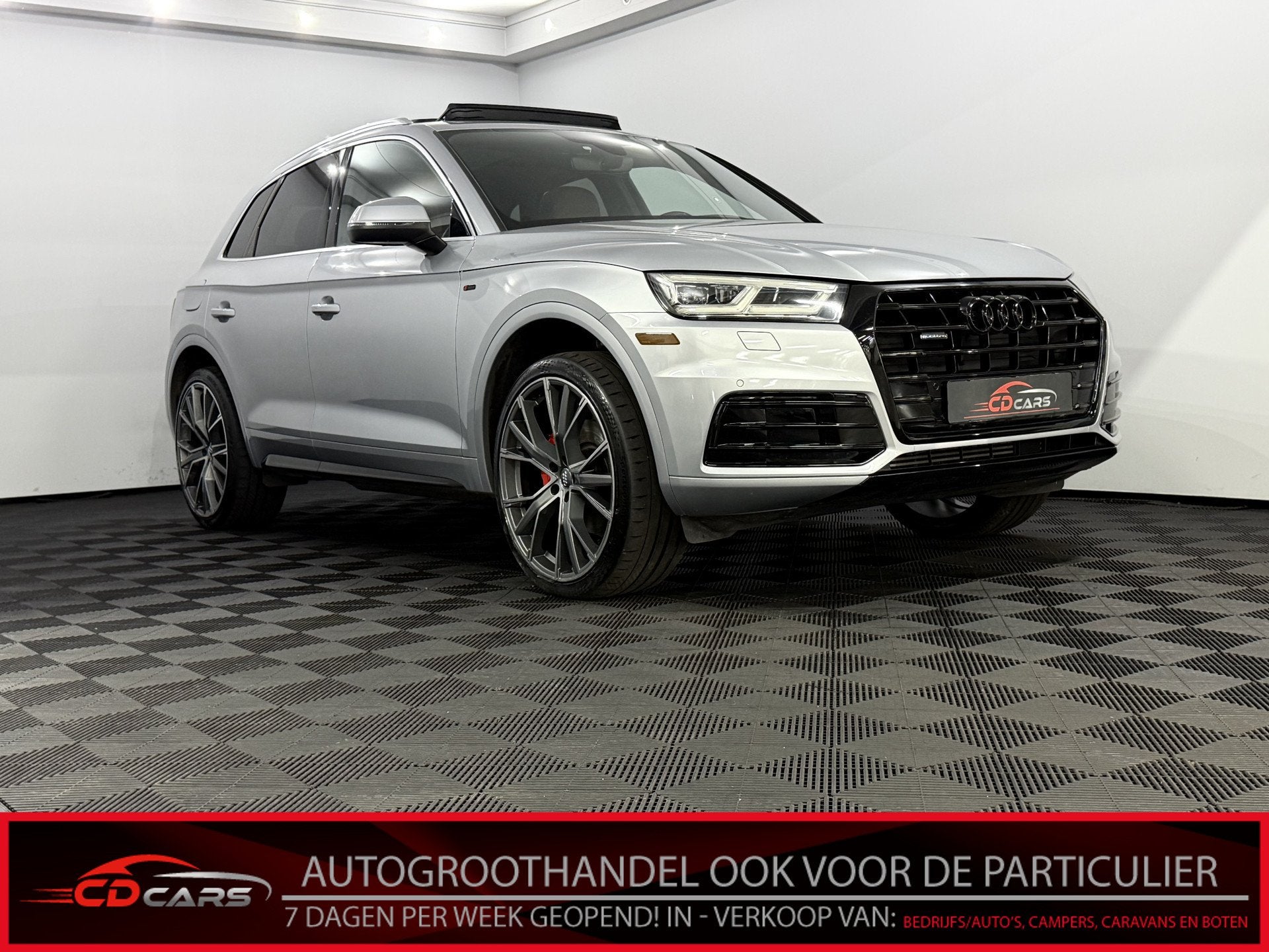 Audi Q5 2.0 TFSI quattro Launch Edition 3X S-Line Panoramada, Automaat, Gebruikt, Euro 6, 4 cilinders