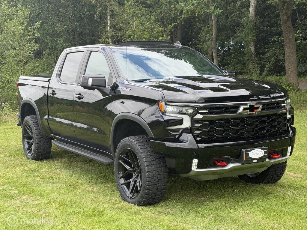 Chevrolet Silverado ZR2 6.2 V8 Nieuw 2024 BPM VRIJ, Auto's, Chevrolet, Automaat, Gebruikt, Regensensor, 426 pk