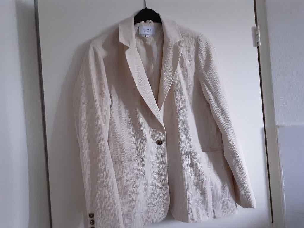 JASJE     COSTES       maat       L, Ophalen of Verzenden, Zo goed als nieuw, Maat 38/40 (M)