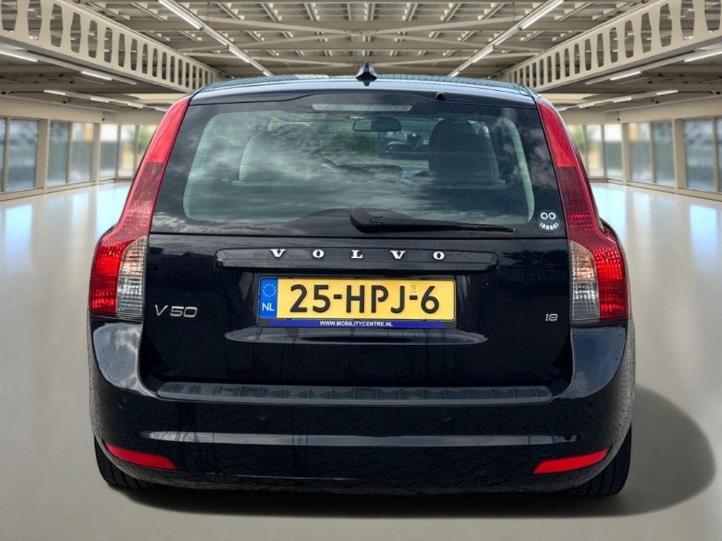 Volvo V50 1.8 Edition II Leder interieur, High Performance S, Auto's, Volvo, Voorwielaandrijving, Gebruikt, 4 cilinders, Zwart