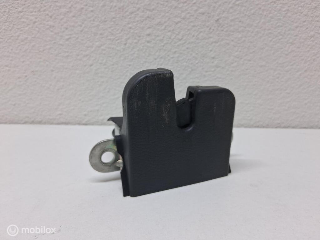 Achterklep slotmechanisme Vw Golf V 1.4 TSI(03-08)1K6827505C, Gebruikt, Volkswagen, Ophalen of Verzenden, Volkswagen