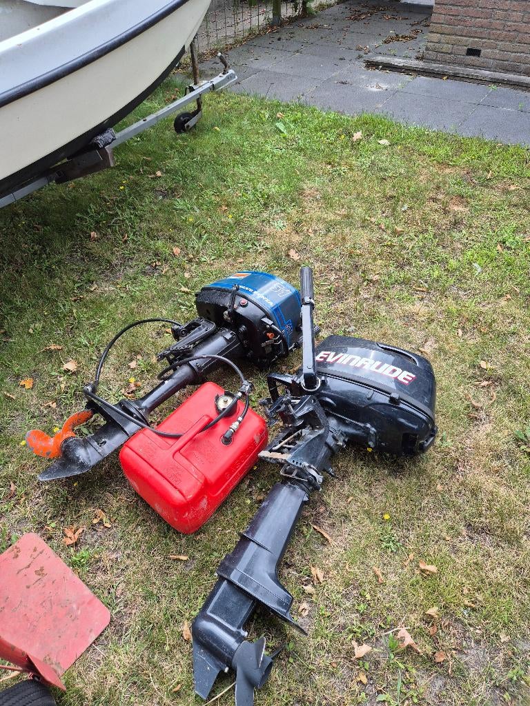 boot met strandtrailer en motoren, Ophalen, Gebruikt, Minder dan 10 pk, Tot 6 meter