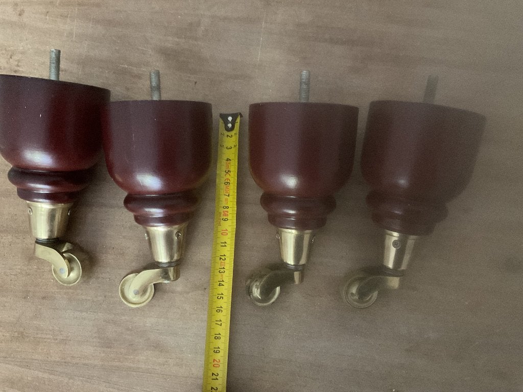 Stoelpootjes met messing wieltjes, Huis en Inrichting, Stoelen, Ophalen of Verzenden, Zo goed als nieuw, Overige kleuren, Hout