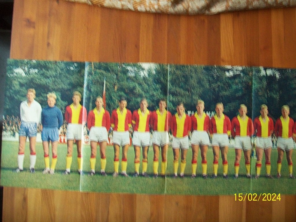 Uitklapposter Go Ahead ( Revu) seizoen 1964 - 1965, Verzamelen, Verzenden, Gebruikt, Overige binnenlandse clubs, Poster, Plaatje of Sticker