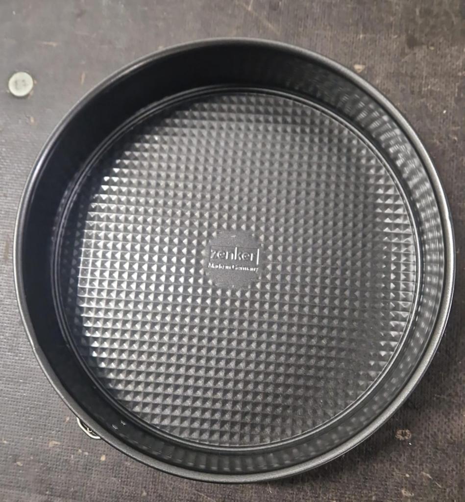 Zenker Springvorm Bakvorm - Rond, Zwart, Made in Germany, Ophalen of Verzenden, Zwart, Metaal, Overige merken