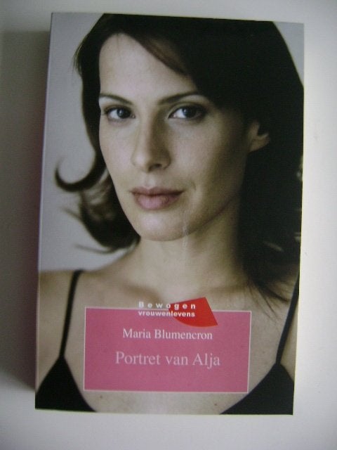 G16097-6-2 : Portret van Alja - M. Blumencron, Ophalen of Verzenden, Zo goed als nieuw