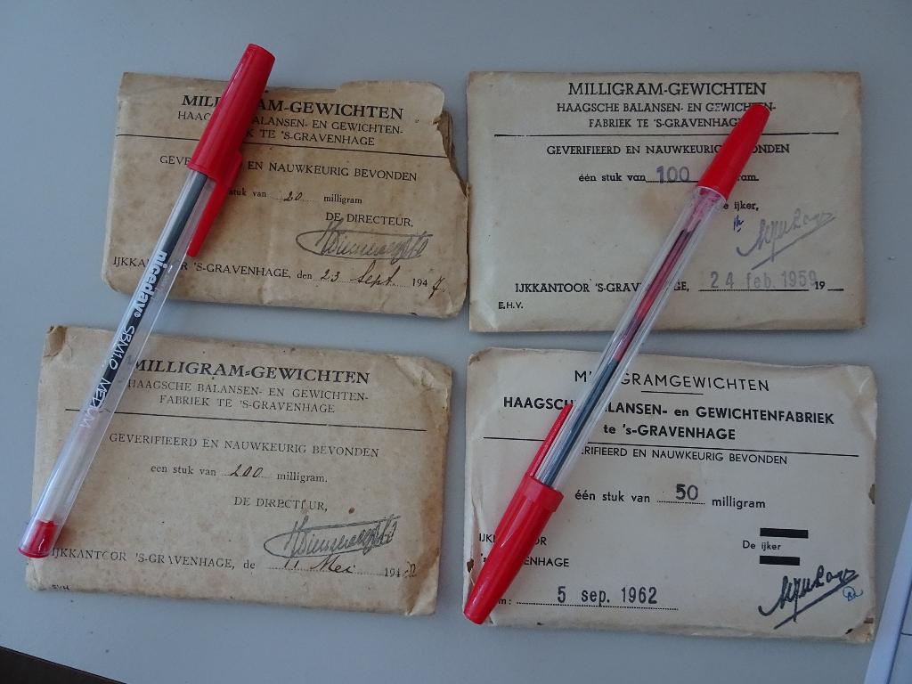 unieke gewichten enveloppe met lakzegels (voor verzamelaar)., Ophalen, Envelop
