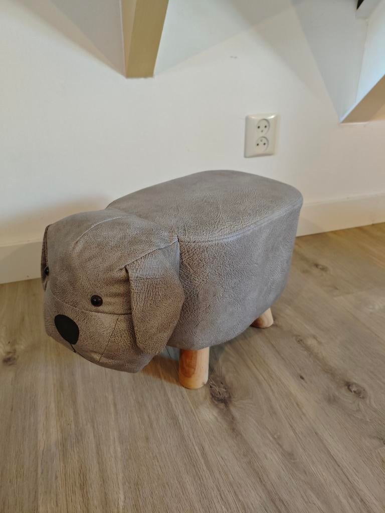 Poef kinderkamer hond, Huis en Inrichting, Banken | Voetenbanken en Poefen, Ophalen, Minder dan 50 cm, Rond, Minder dan 50 cm
