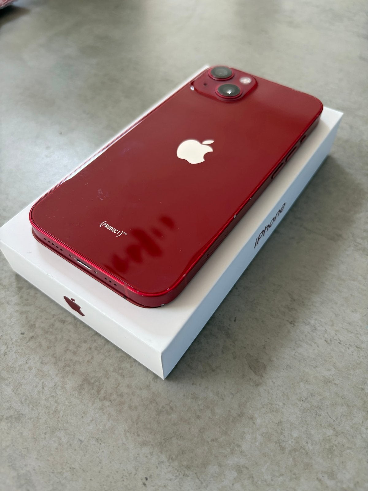 iPhone 13 Rood 128gb, IPhone 13, Ophalen of Verzenden, Met simlock, Rood
