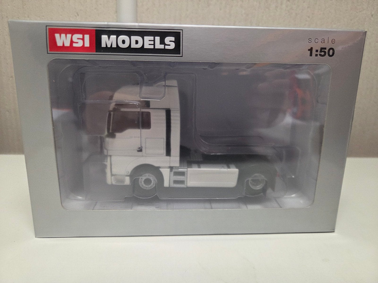 WSI  White Line MAN TGX XXL, Ophalen of Verzenden, Zo goed als nieuw, Bus of Vrachtwagen, Wsi
