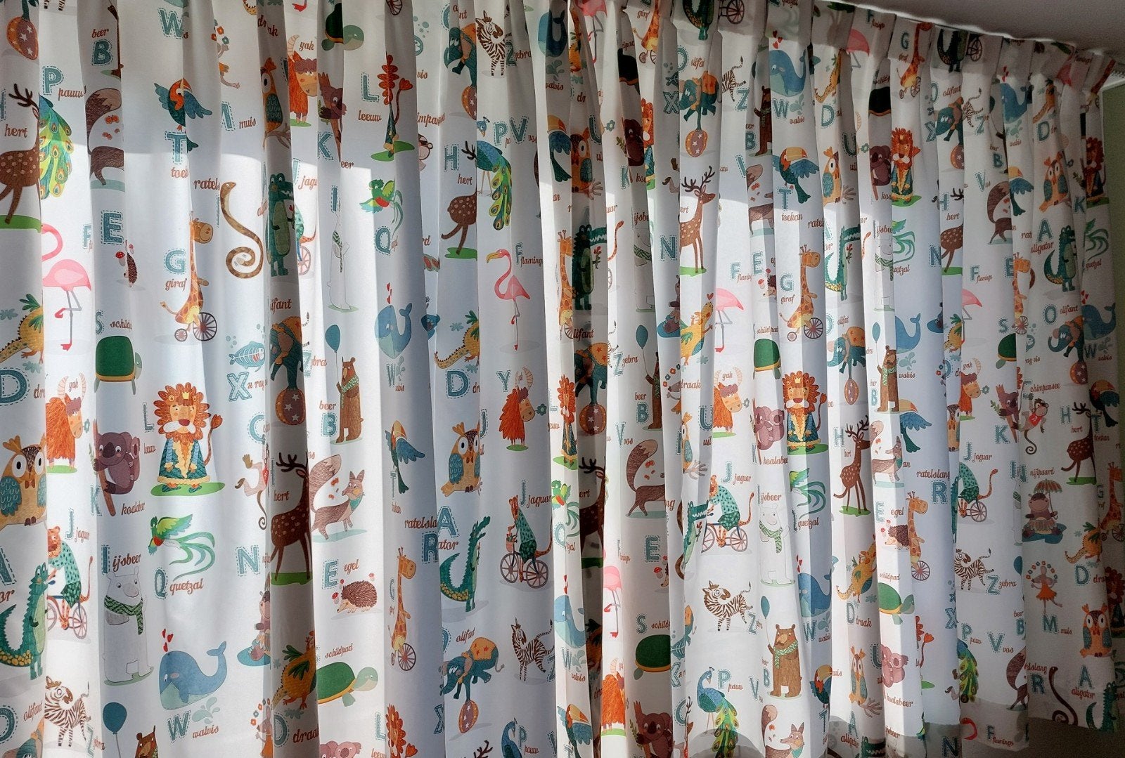 gordijnen kinderkamer, Ophalen, Met haken, Kwantum, Wit