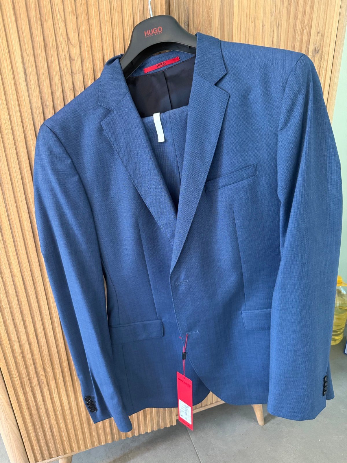 Hugo Boss Pak - Blauw - Nieuw met kaartjes, Kleding | Heren, Ophalen of Verzenden, Nieuw, Maat 52/54 (L), Blauw
