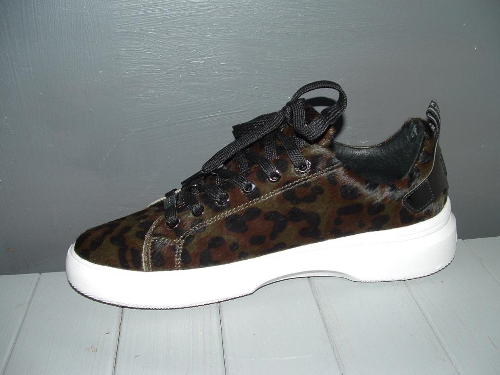 Mexx donkergroen harige sneaker gympen maat 40, 1x gedragen, Mexx, Ophalen of Verzenden, Groen, Sneakers of Gympen