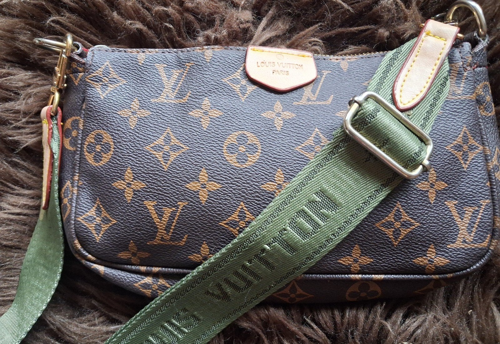 Louis vuitton pochette, Ophalen of Verzenden, Bruin