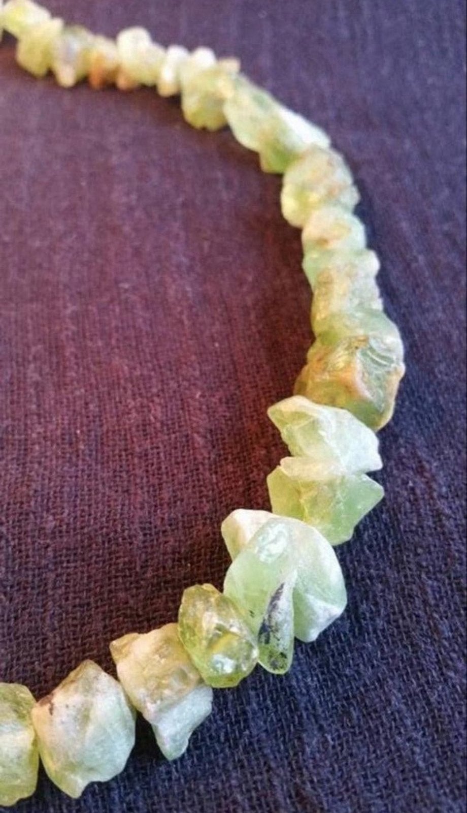 Groene peridoot. Edelstenen. Natuursteen. Mineralen. Gems, Ophalen of Verzenden, Zo goed als nieuw