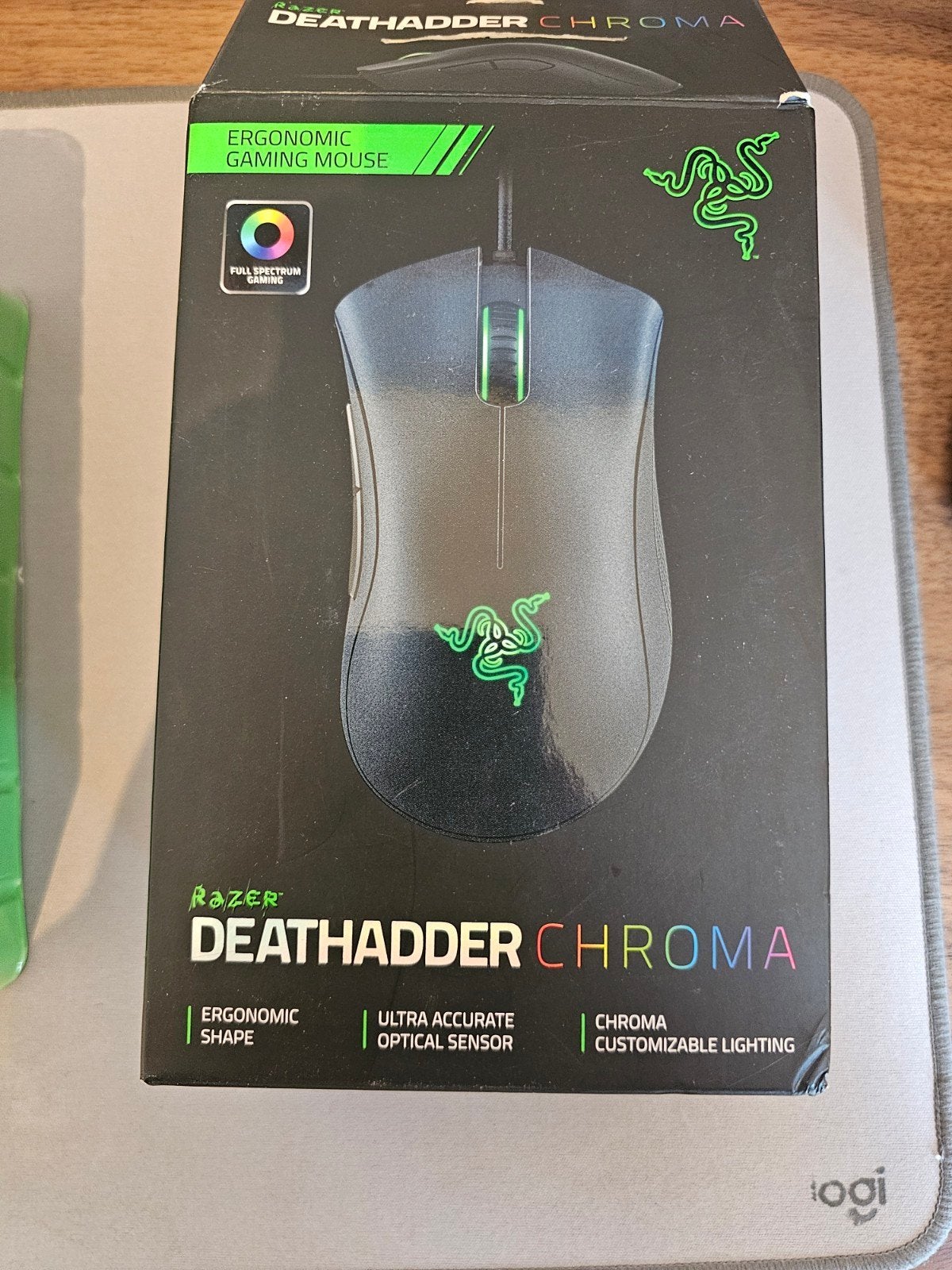 Razer DeathAdder Chroma Gaming Muis - Ergonomisch & Bedraad, Computers en Software, Muizen, Rechtshandig, Muis, Ophalen of Verzenden