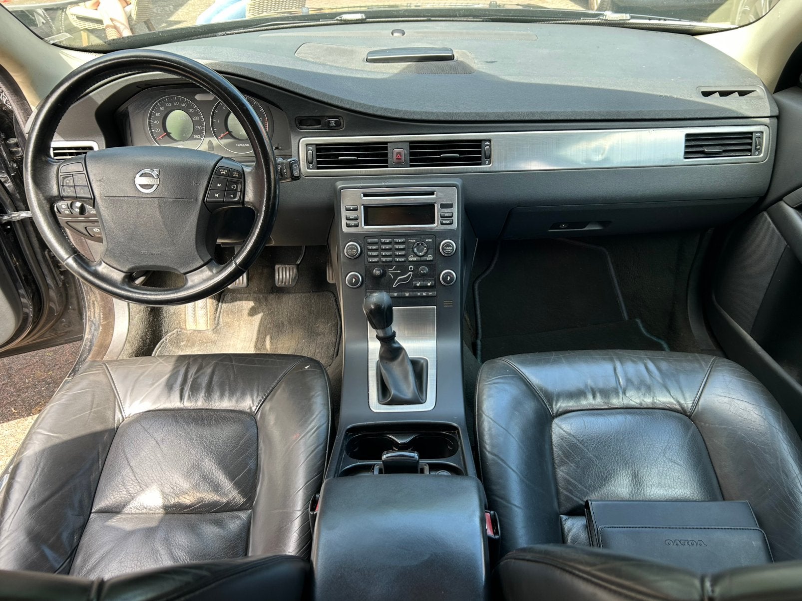 Dashboard Volvo V70 2009 zwart, Ophalen, Gebruikt, Volvo