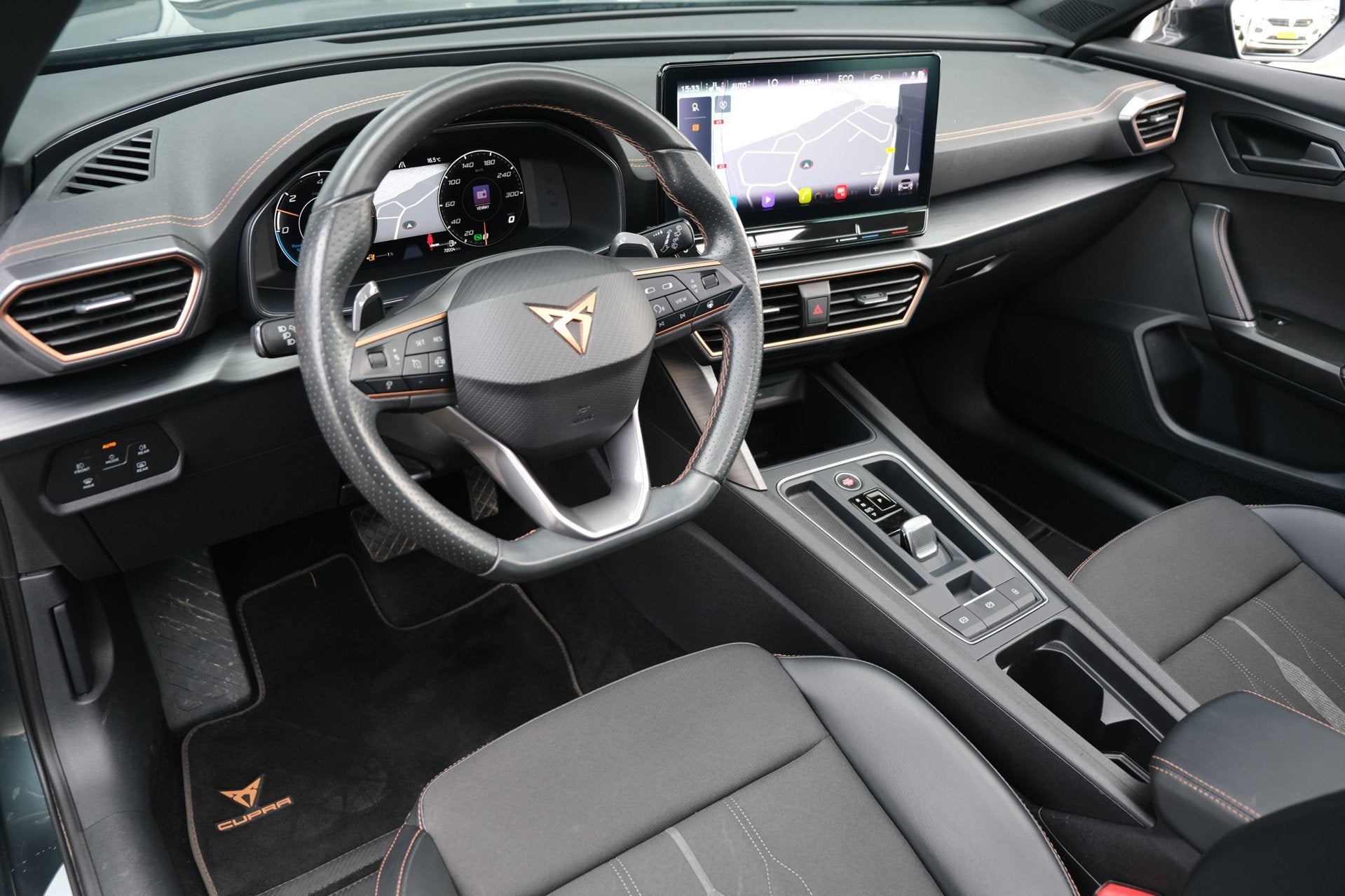 CUPRA Formentor 1.4 e-Hybrid 204PK Copper DSG Pano Cam Led N, Auto's, Cupra, 77 km/l, Gebruikt, 4 cilinders, Formentor