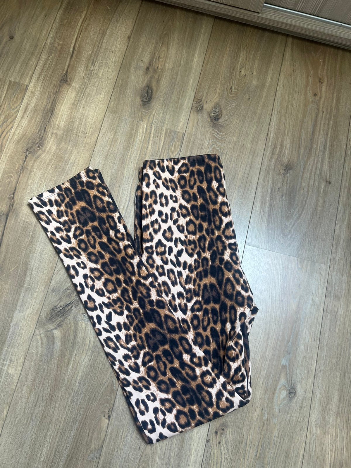 Broek met split van Alix the Label maat M, Maat 38/40 (M), Meerkleurig, Nieuw, Ophalen of Verzenden
