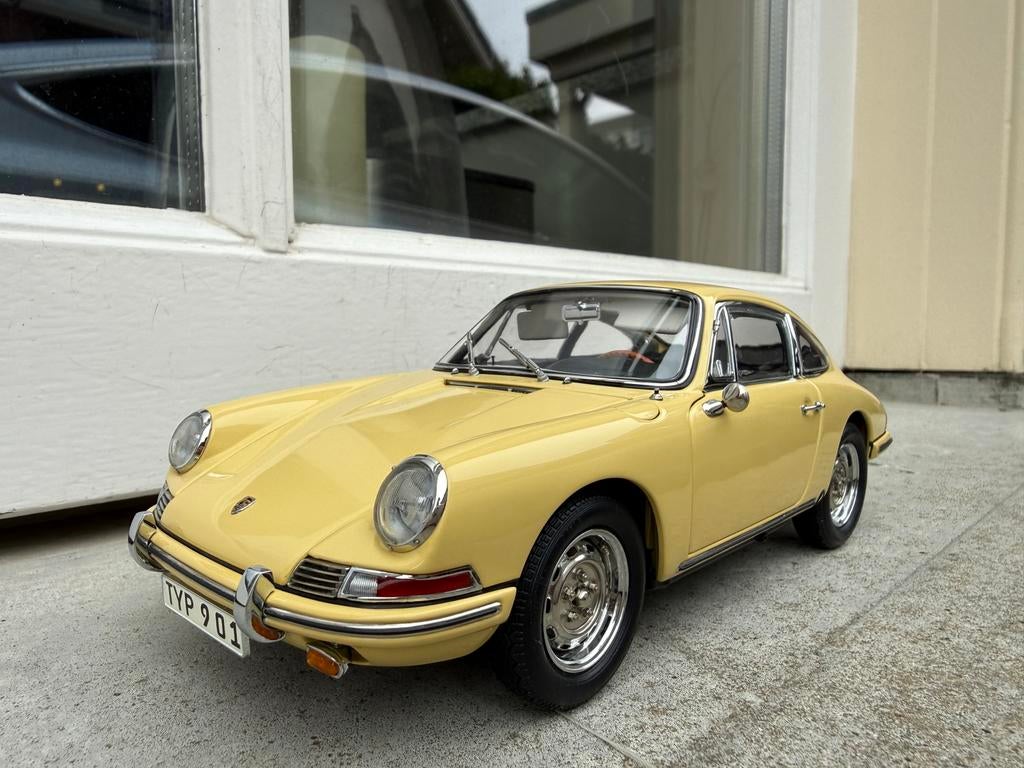 1:18 Porsche 901 Sportcoupe Yellow 1964 CMC M-067A, Hobby en Vrije tijd, Modelauto's | 1:18, Zo goed als nieuw, Auto, Overige merken