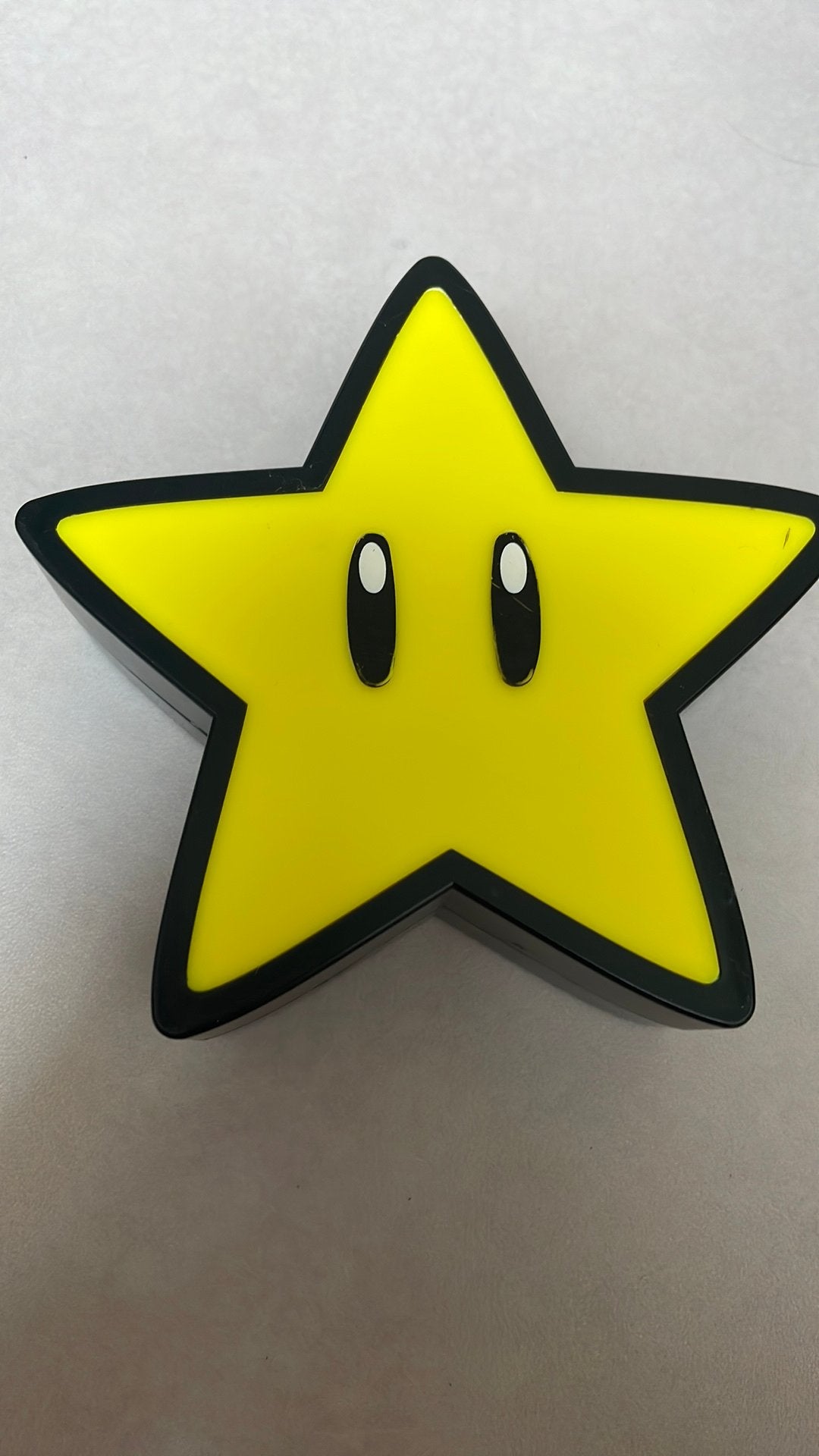 Super mario ster lamp, Ophalen, Zo goed als nieuw, E27 (groot), Led-lamp