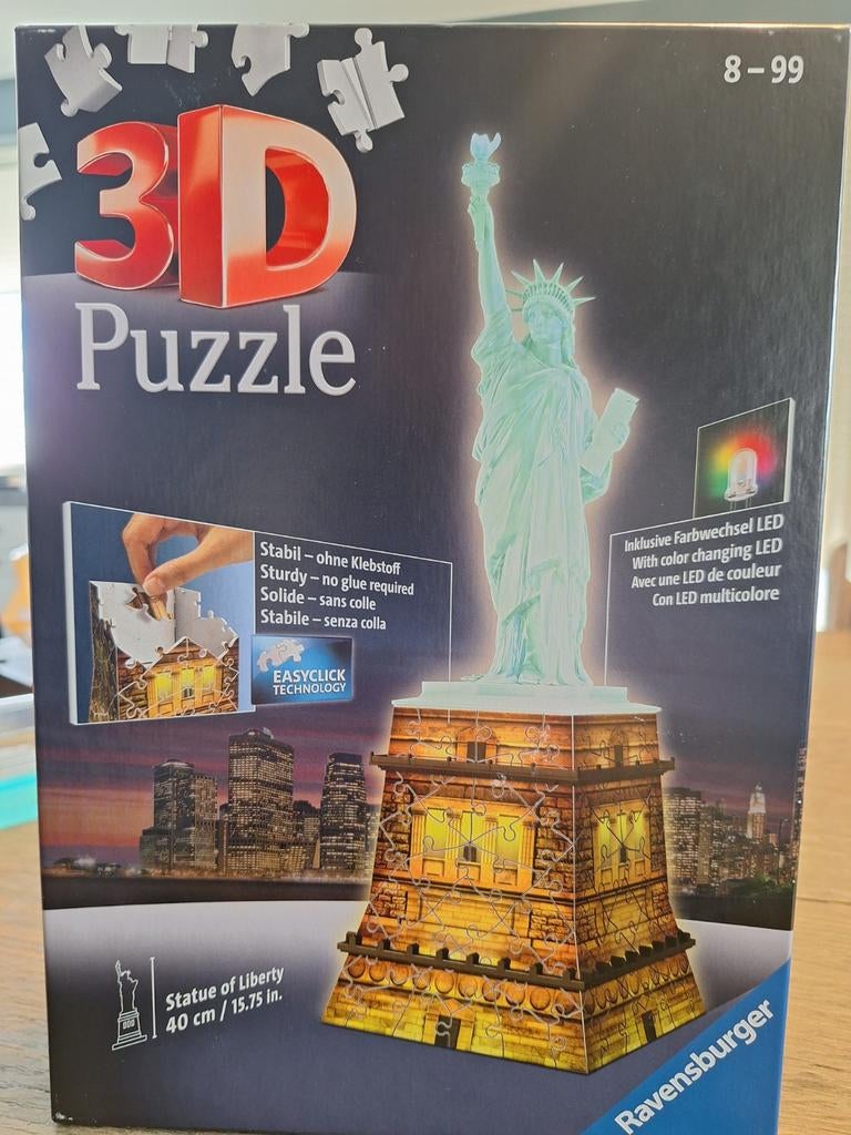 Ravensburger 3D puzzel Vrijheidsbeeld met LED, Ophalen of Verzenden