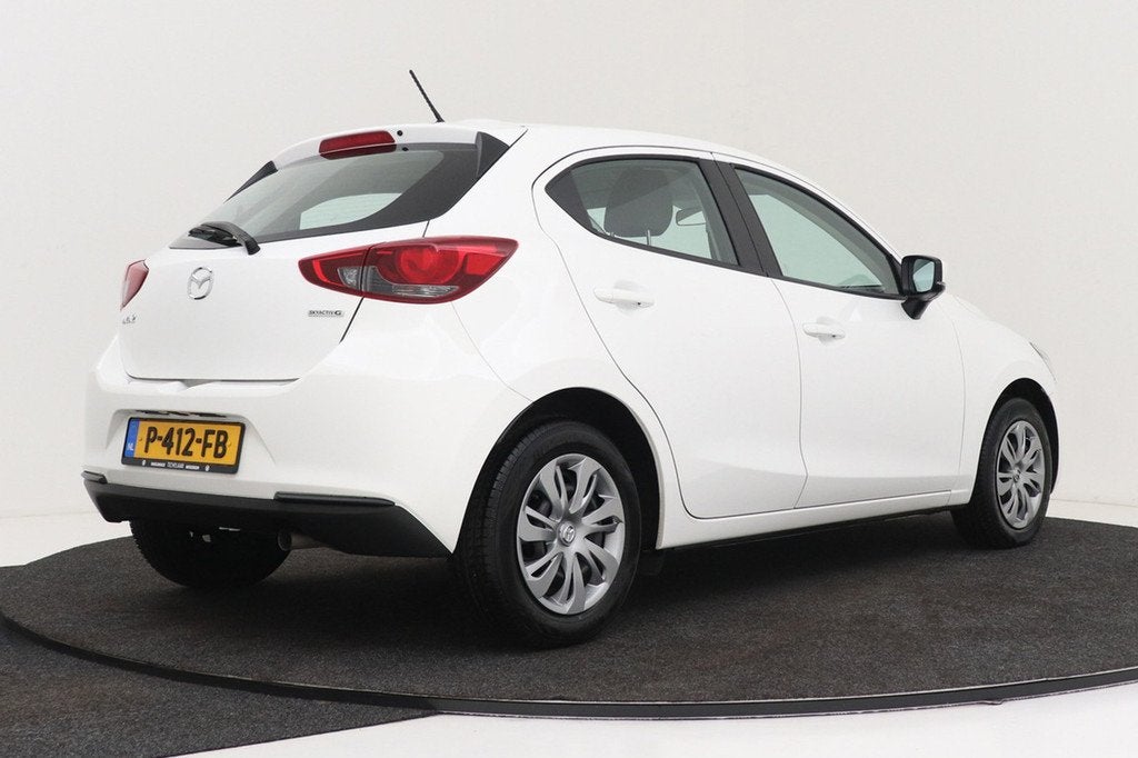 Mazda 2 1.5 Skyactiv-G | Org NL | CarPlay | 33.000 KM! | LED, Auto's, Mazda, Stof, Euro 6, 4 cilinders, Wit