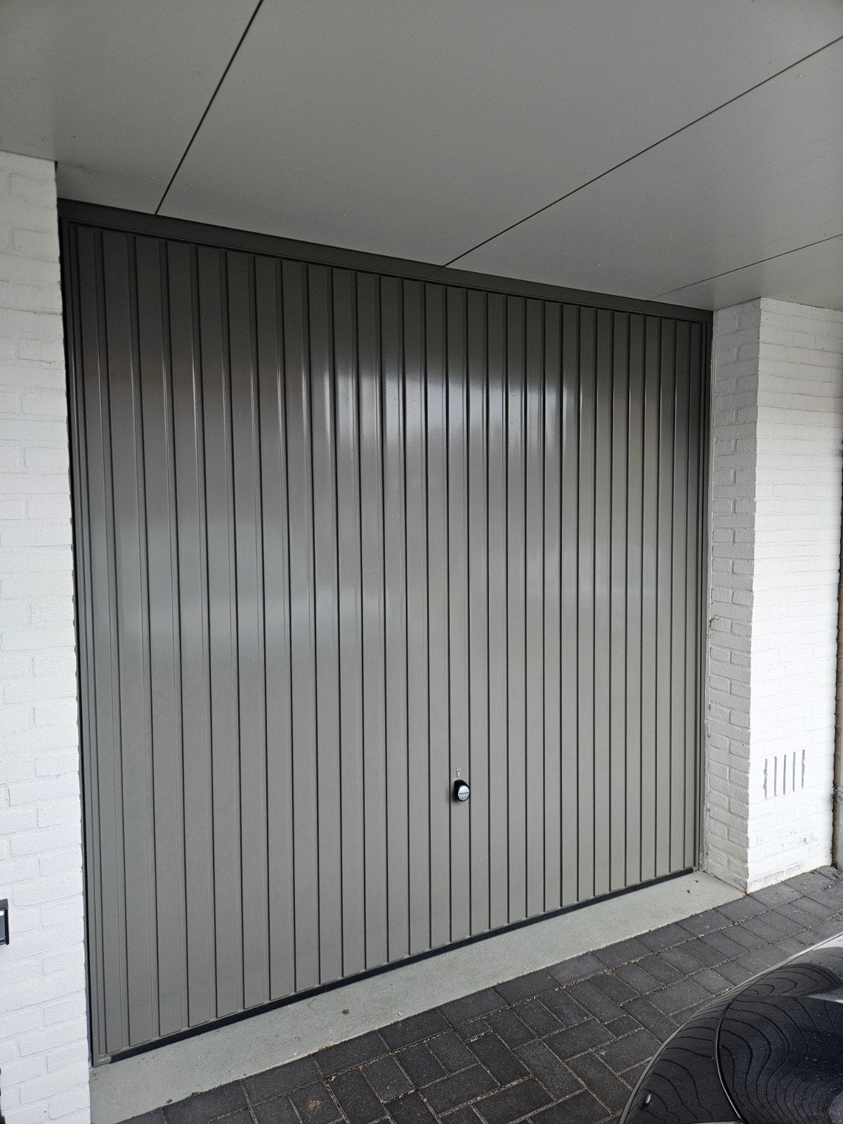 Hormann N80 garage deur  2500x2375 (bxh), Doe-het-zelf en Verbouw, Deuren en Horren, Zo goed als nieuw, Garagedeur, 215 cm of meer