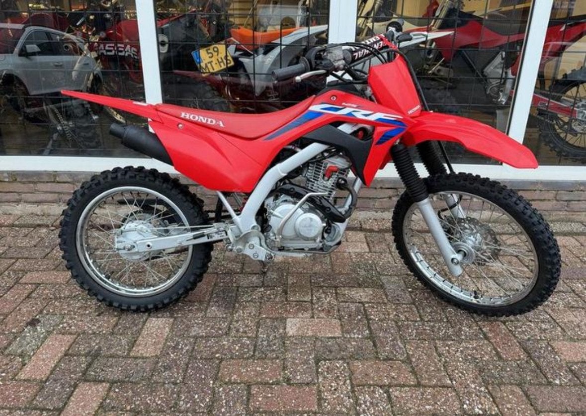 Honda crf 125f gezocht, Motoren, Ophalen