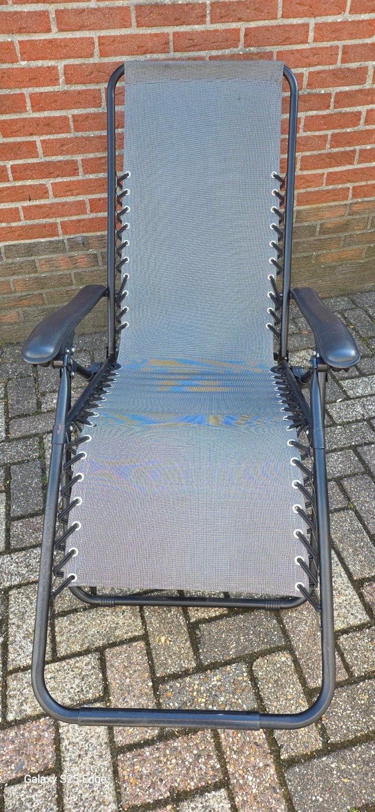 2 Nette verstelbare stoelen met stevig kussen, 1 jaar oud,, Tuin en Terras, Tuinstoelen, Zo goed als nieuw, Kunststof, Ophalen