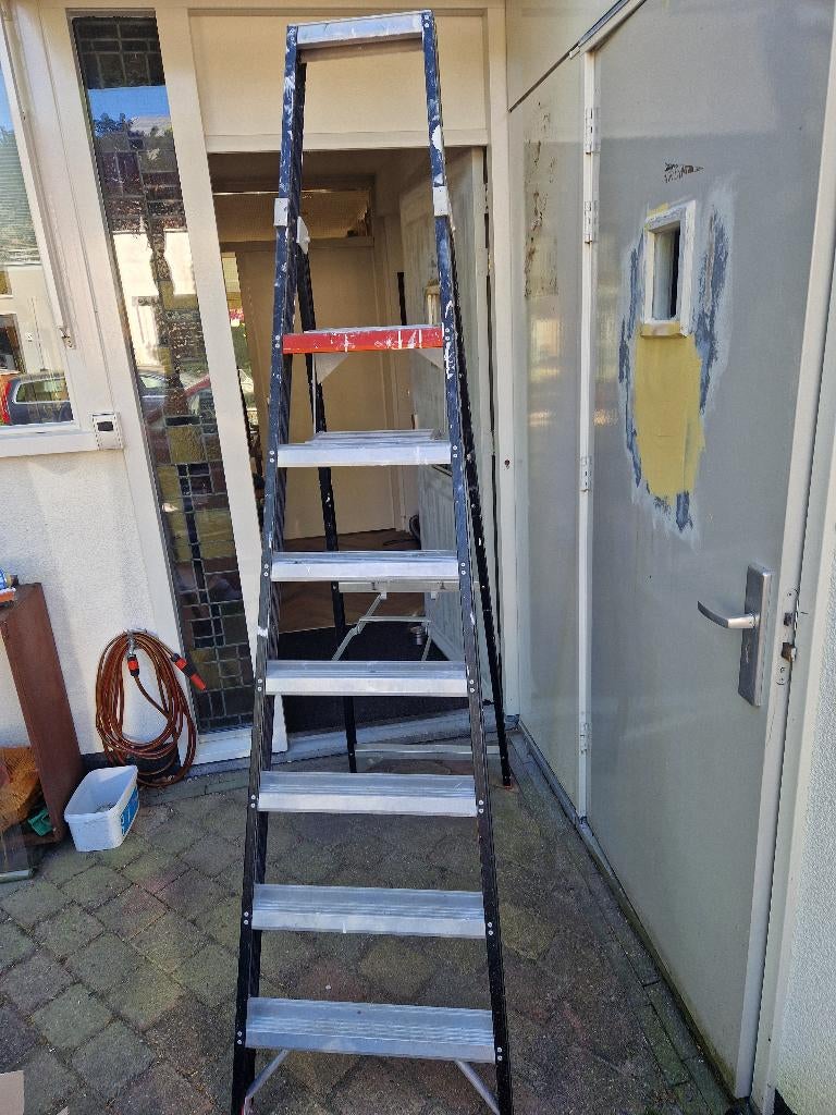 Altrex trap Taurus TGB 7, Gebruikt, Trap, Ophalen of Verzenden, Opvouwbaar of Inschuifbaar