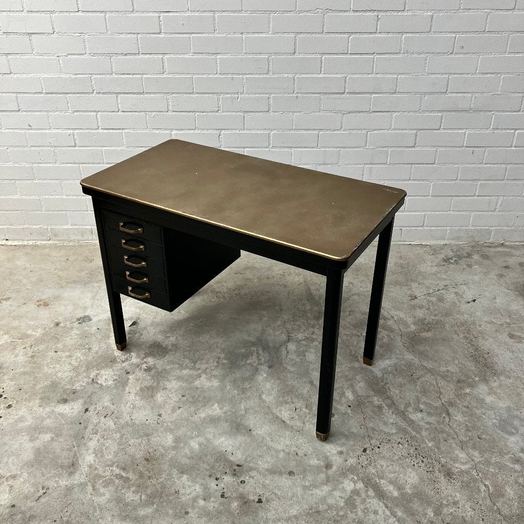 Vintage design Gispen Ahrend Lips Mewaf bureau tafel, Ophalen, Gebruikt