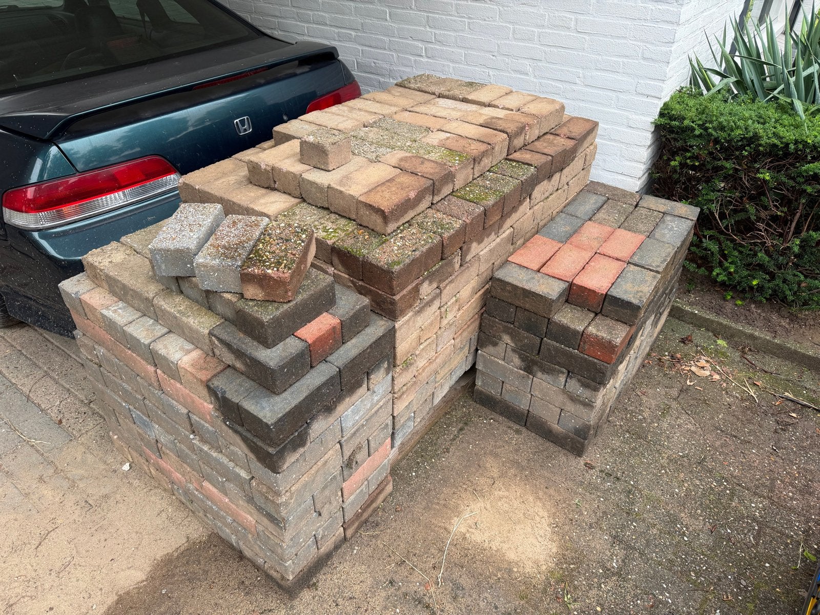 Grind klinkers bruin en grijs 670stuks (ongeveer 13,5m2), Tuin en Terras, Ophalen, Gebruikt, Klinkers, 10 m² of meer