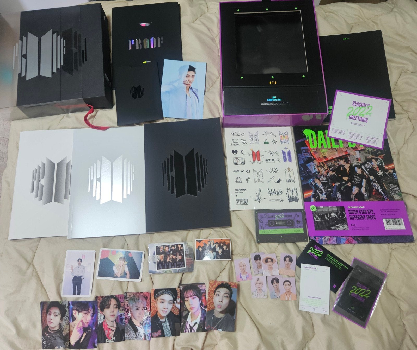 2x BTS Army Set (Proof & Season 2022 Greetings!), Ophalen of Verzenden, Zo goed als nieuw, Album, Speciale editie